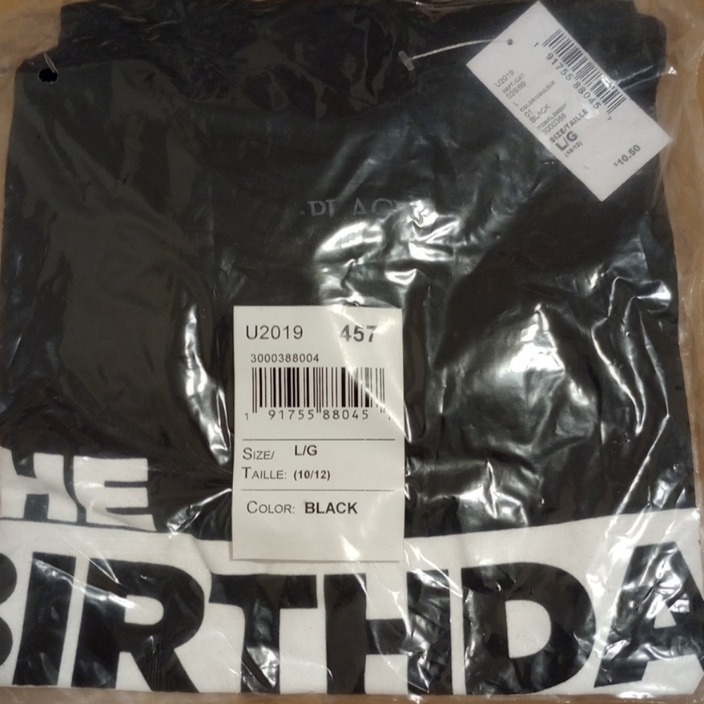 The Children's Place, Boys Graphic T-shirt, "The Birthday Dude". Size L, NWT